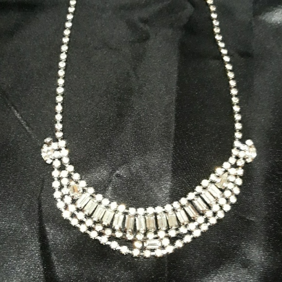 VINTAGE Rhinestone Necklace - Picture 8 of 8